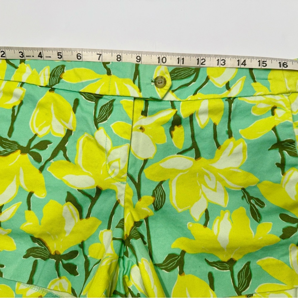 J. Crew Chino Shorts Mid Rise Floral Green Yellow Cotton Women Size 10 Like New - Picture 4 of 12